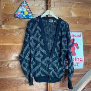 90s black and white patterned